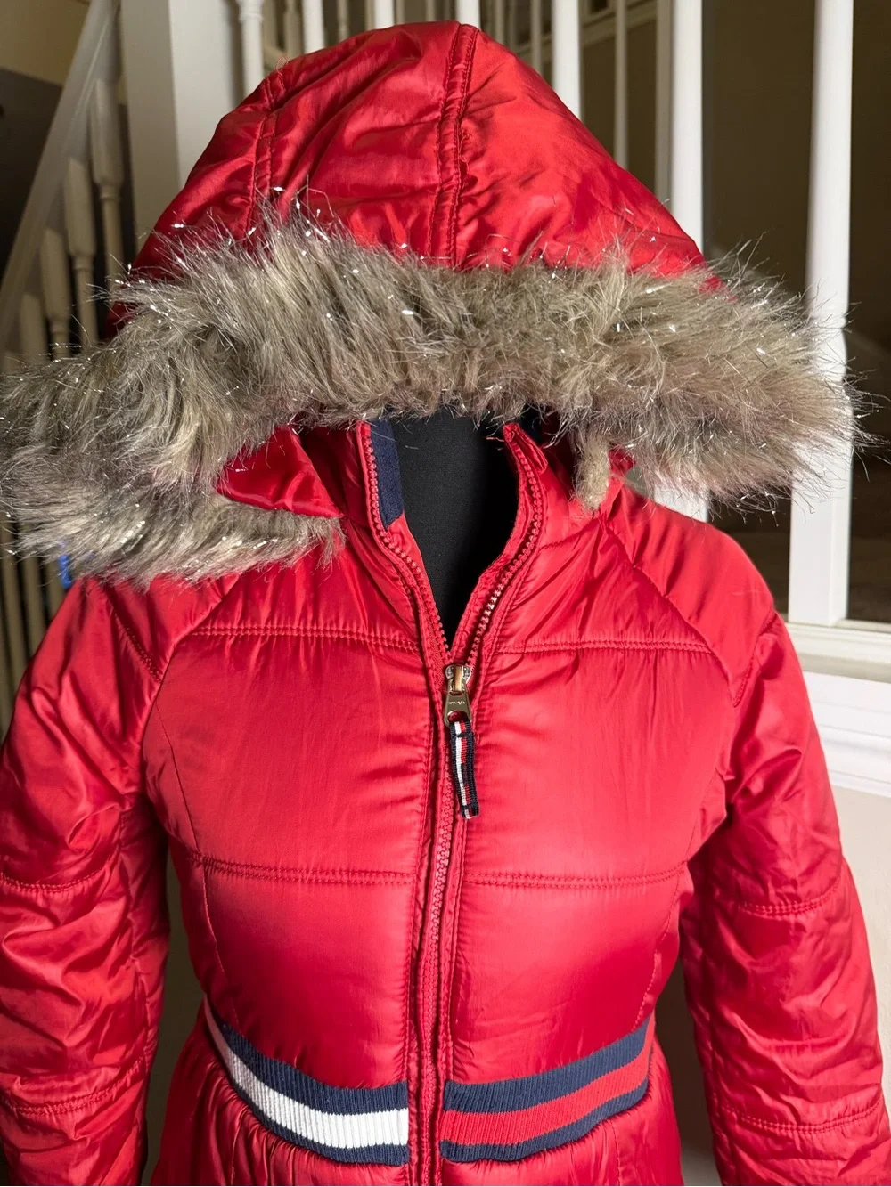 Tommy Hilfiger insulated red